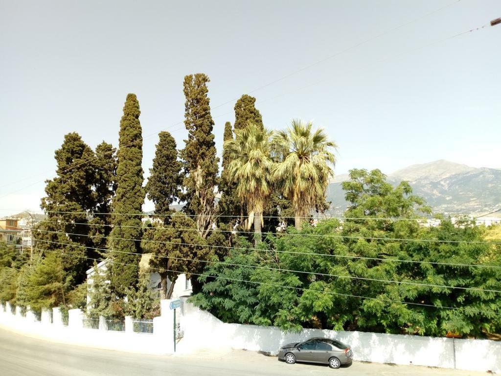 "Green Apartment" Close To Port & Center - Parking Patras Ngoại thất bức ảnh